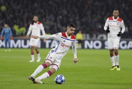 说是巨大挑 说是巨大挑